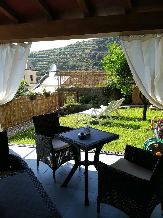 Posidonia Cinque Terre Guesthouse Манарола Экстерьер фото